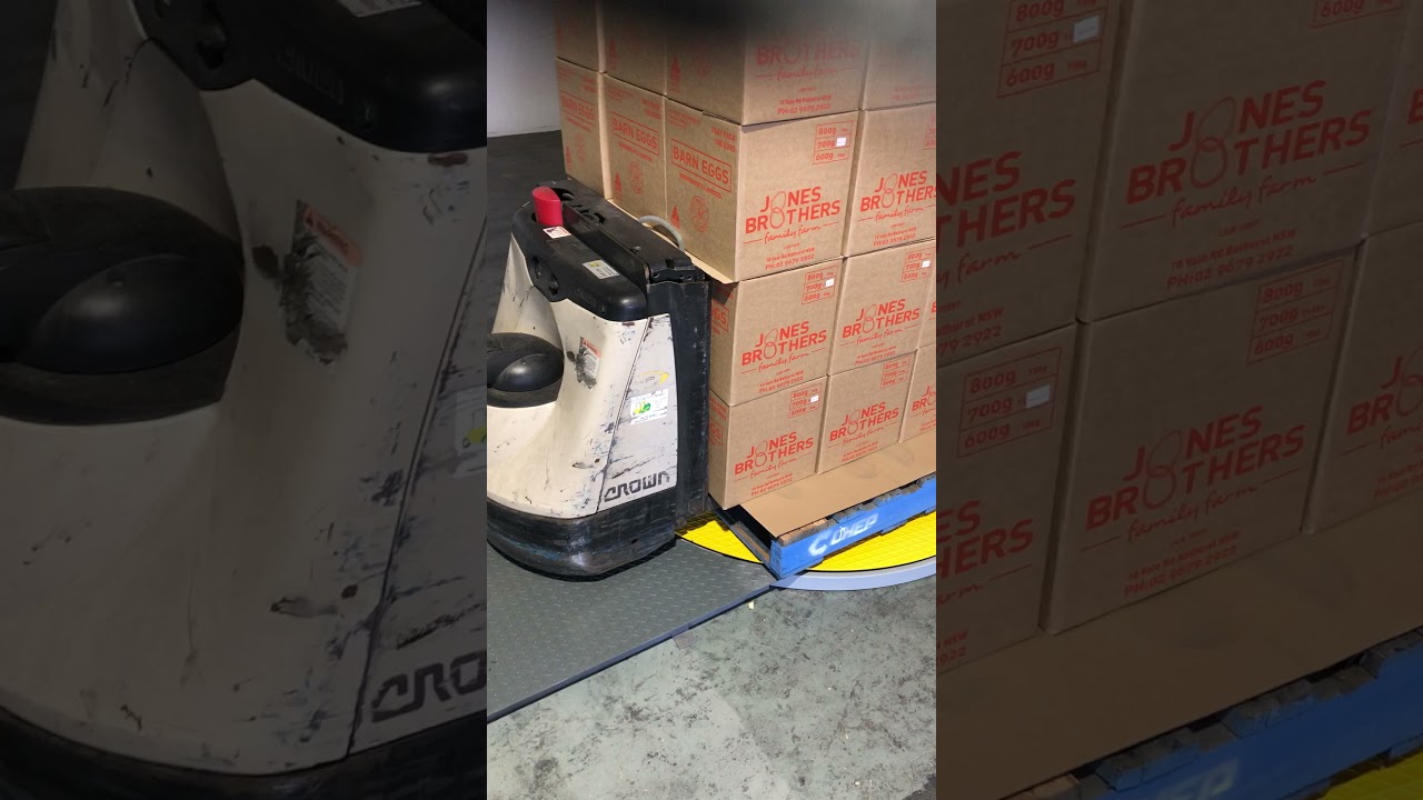 "Efficient Custom Ramp Access Pallet Wrapping Solution E Wrap Machine" PALLET&WRAPPER