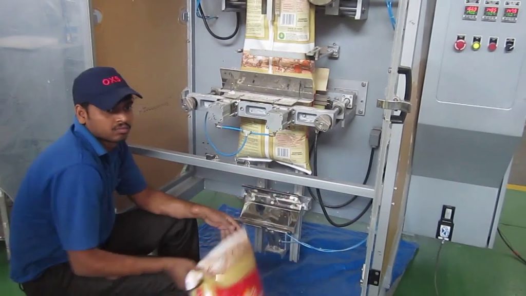 Innovative Automatic System for Packing 10Kg Wheat Flour with Atta Packaging Machine